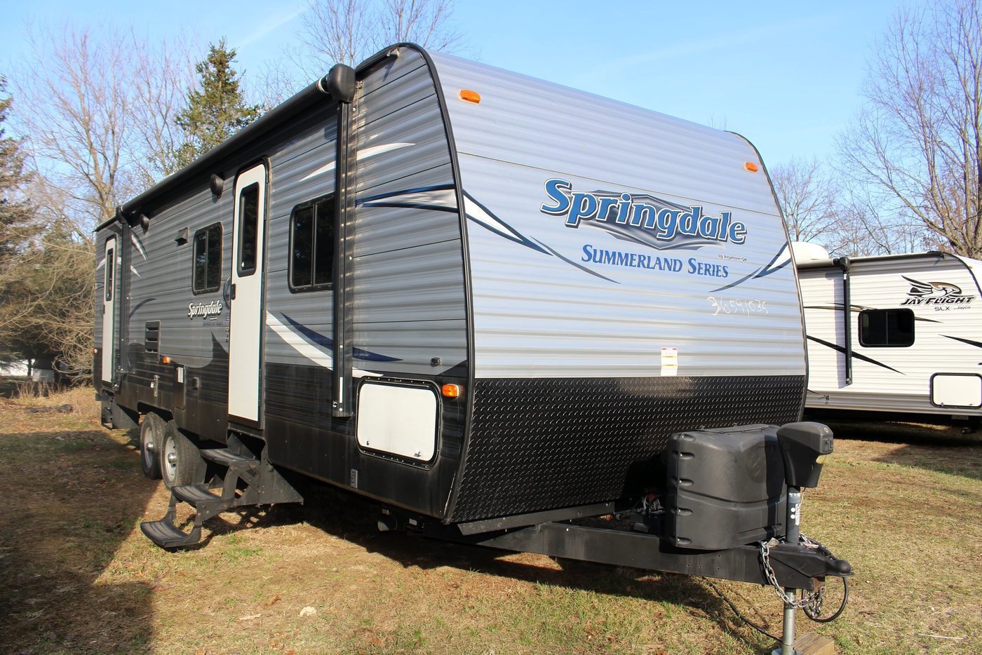 2018 32' Keystone Springdale SM2820BH photo 2